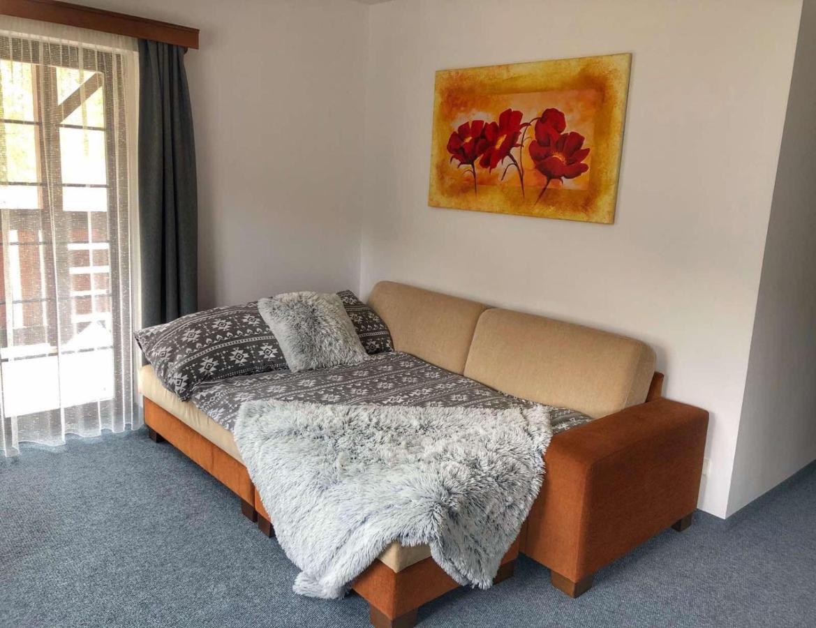 Apartman Renata 10 Ruzomberok Eksteriør bilde